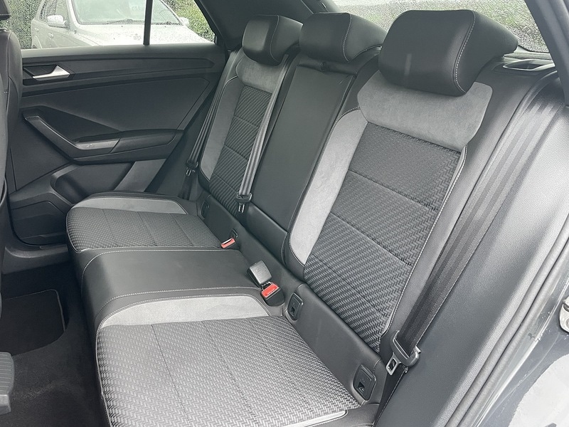 Used Volkswagen T-Roc 2018 for sale - 76896538: Photo 27