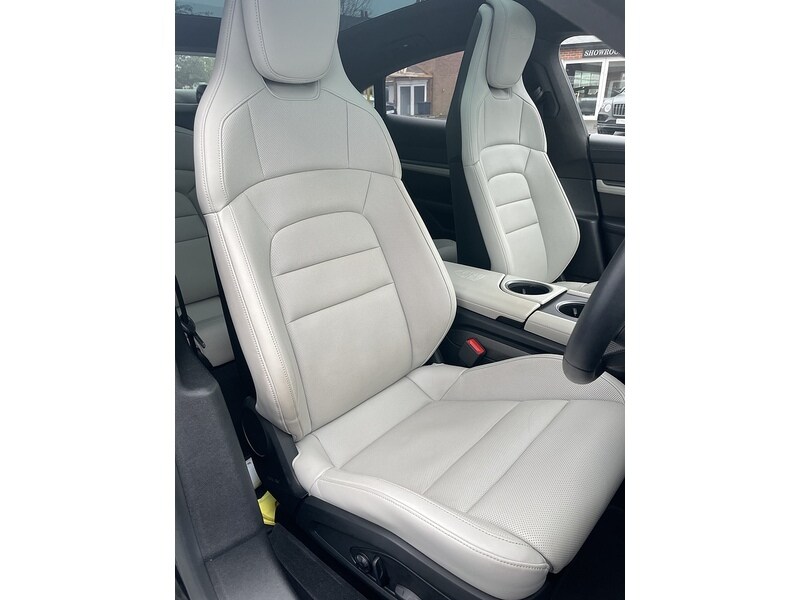 Used Porsche Taycan 2023 for sale - 77490707: Photo 35