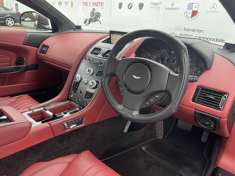 Used Aston Martin DB9 2017 for sale - 76784490: Photo 18