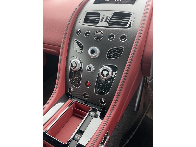 Used Aston Martin DB9 2017 for sale - 76784490: Photo 31