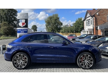 Used Porsche Macan 2023 for sale - 75713629: Photo