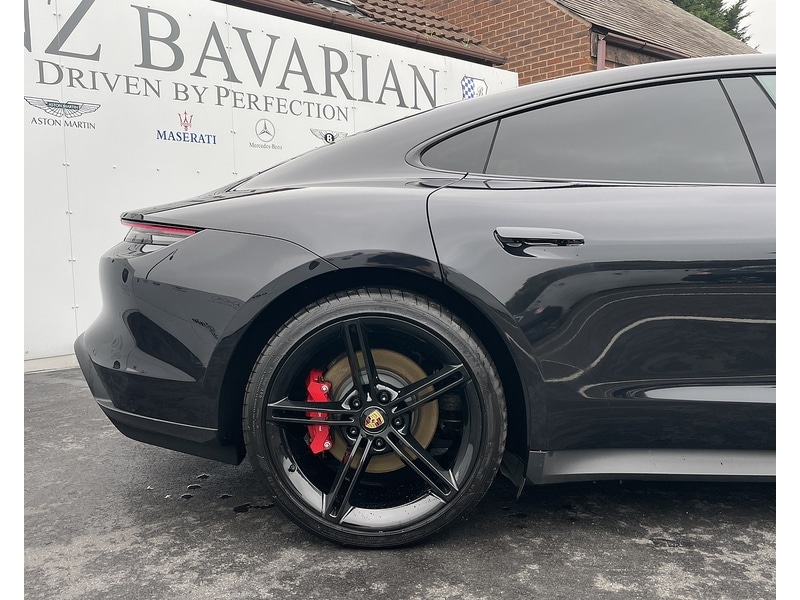 Used Porsche Taycan 2020 for sale - 76403208: Photo 14