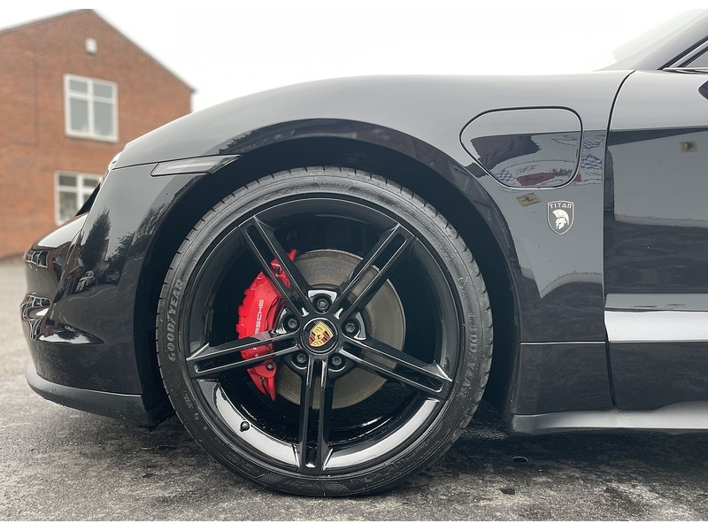 Used Porsche Taycan 2020 for sale - 76403208: Photo 17