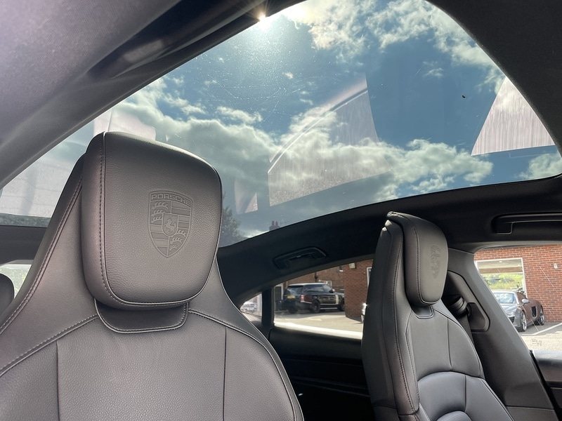 Used Porsche Taycan 2020 for sale - 76403208: Photo 35