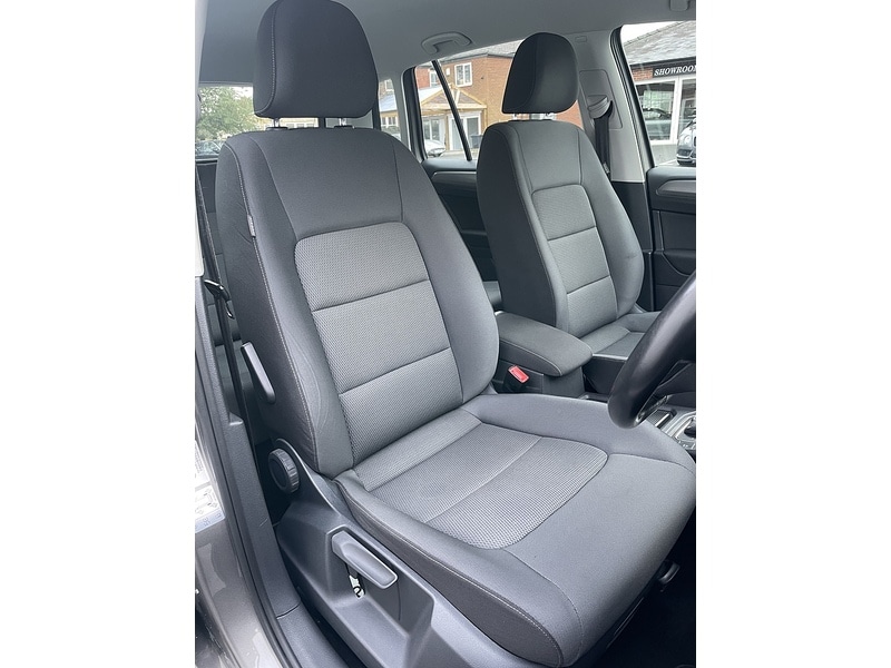 Used Volkswagen Golf SV 2015 for sale - 77409065: Photo 28