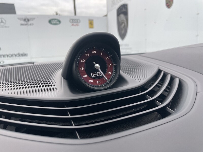 Used Porsche Taycan 2023 for sale - 76320196: Photo 24