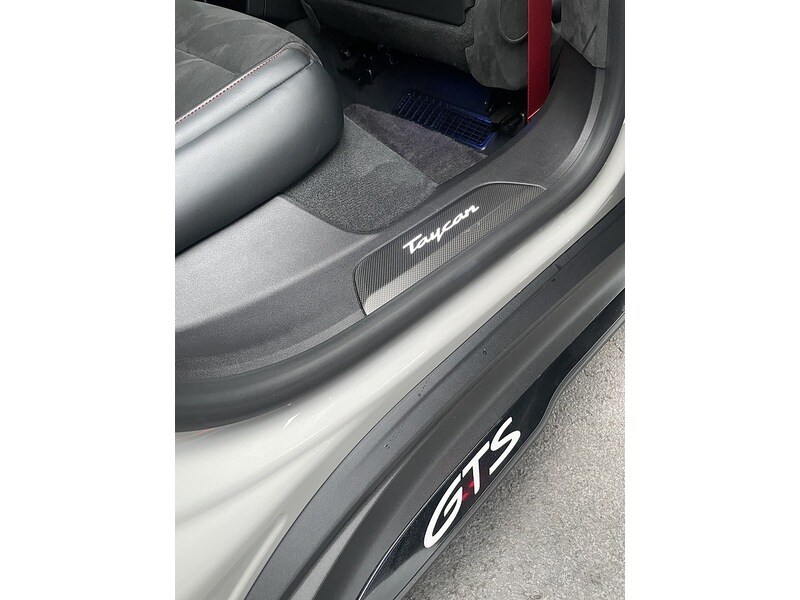 Used Porsche Taycan 2023 for sale - 76320196: Photo 43
