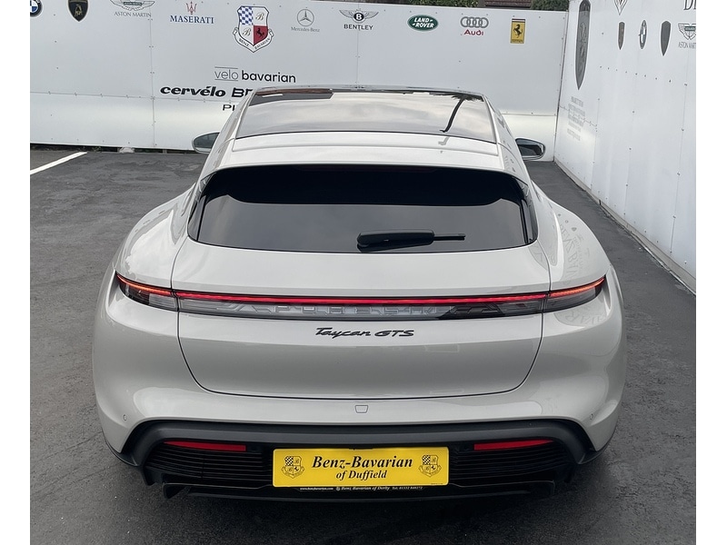 Used Porsche Taycan 2023 for sale - 76320196: Photo 7