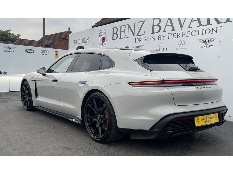 Used Porsche Taycan 2023 for sale - 76320196: Photo 8