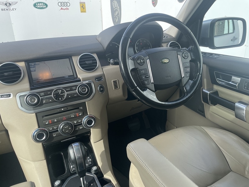 Used Land Rover Discovery 2010 for sale - 76069282: Photo 39