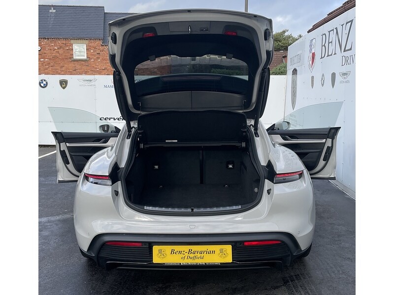 Used Porsche Taycan 2023 for sale - 76924020: Photo 16