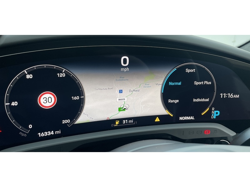 Used Porsche Taycan 2023 for sale - 76924020: Photo 20