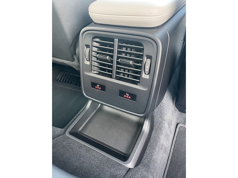 Used Porsche Taycan 2023 for sale - 76924020: Photo 38