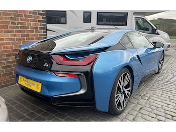 Used BMW i8 2016 for sale - 77821947: Photo