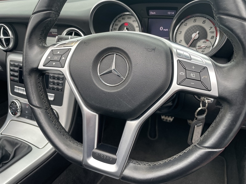 Used Mercedes-Benz SLK 2013 for sale - 76454862: Photo 21