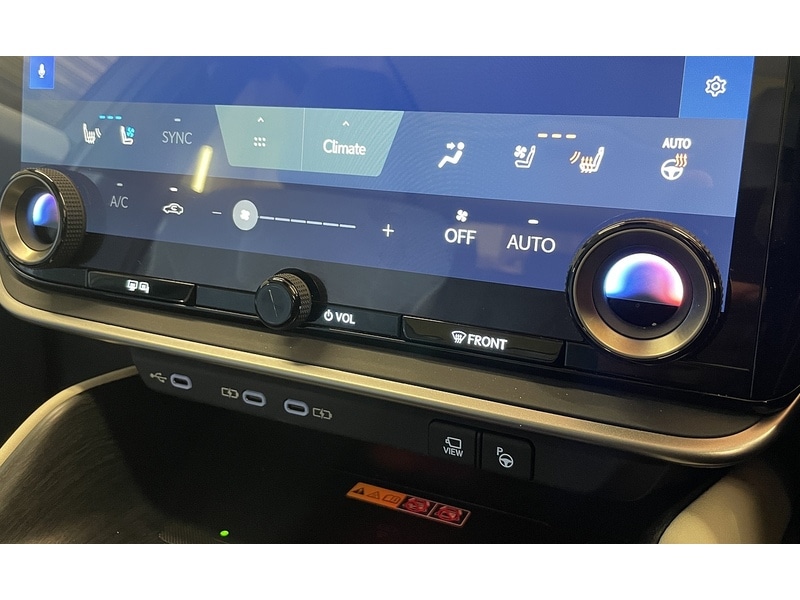 Used Lexus RZ 2024 for sale - 75046773: Photo 29