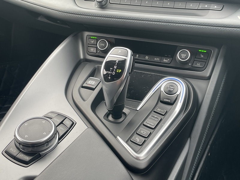 Used BMW i8 2016 for sale - 78045118: Photo 31