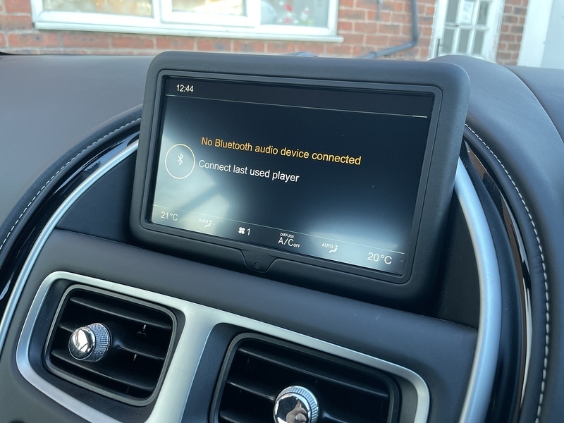 Used Aston Martin DB11 for sale - 77023988: Photo 26