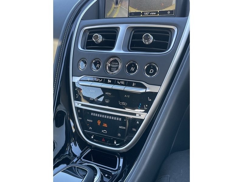 Used Aston Martin DB11 for sale - 77023988: Photo 30