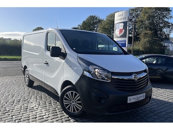 Used Vauxhall Vivaro 2015 for sale - 76219747: Photo