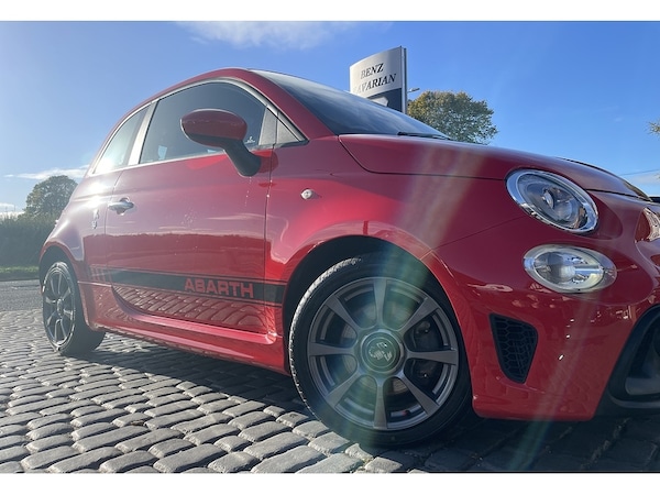 Used Abarth 595 2019 for sale - 76219739: Photo 2