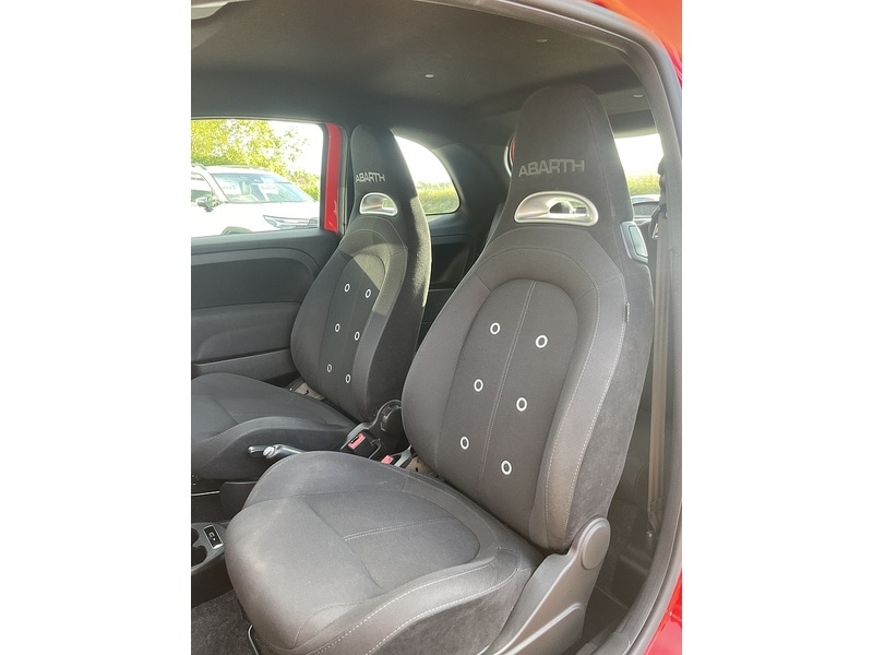Used Abarth 595 2019 for sale - 76219739: Photo 30