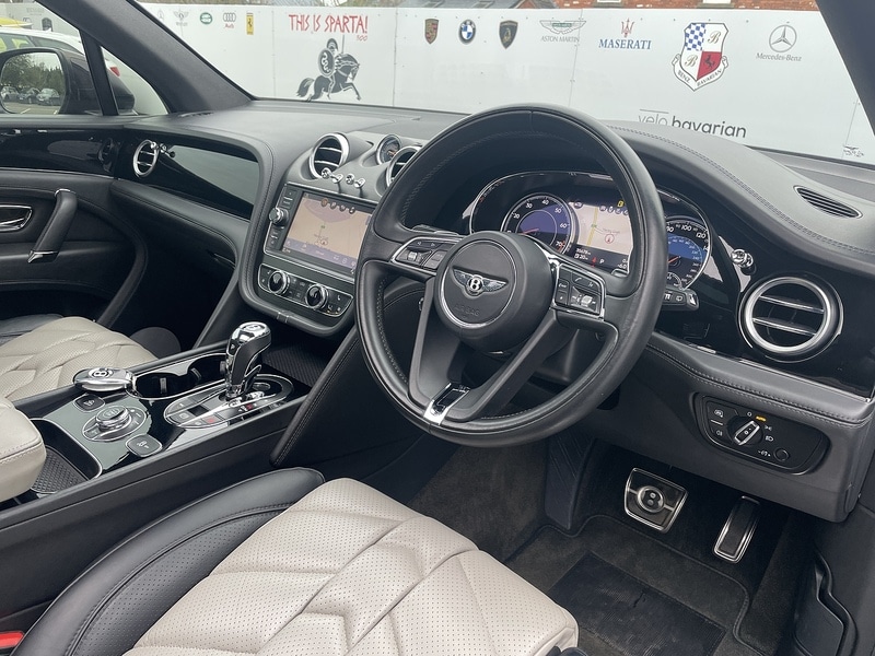 Used Bentley Bentayga 2018 for sale - 77640157: Photo 22