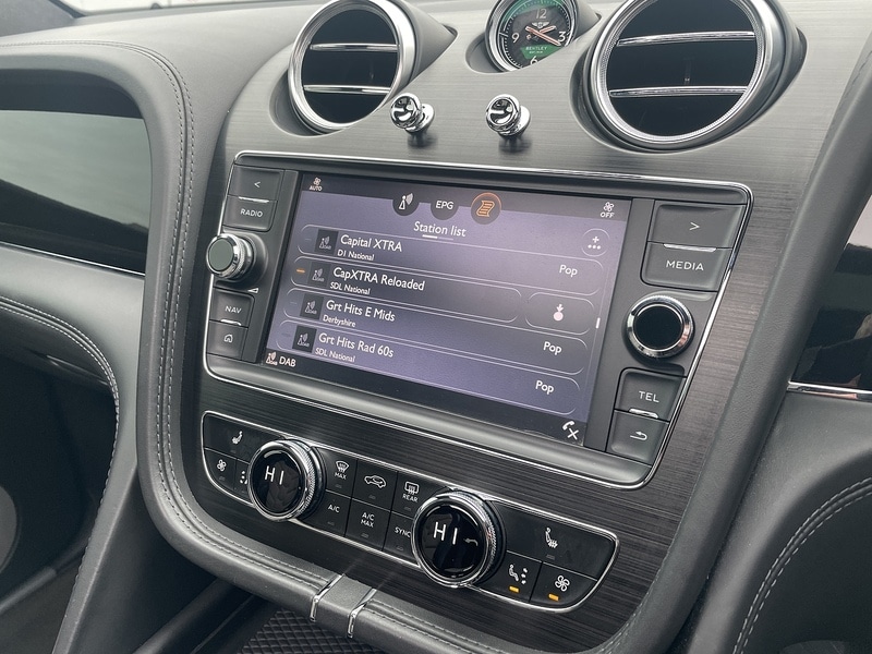 Used Bentley Bentayga 2018 for sale - 77640157: Photo 26