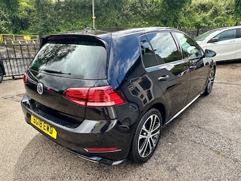 Used Volkswagen Golf 2018 for sale - 78862392: Photo