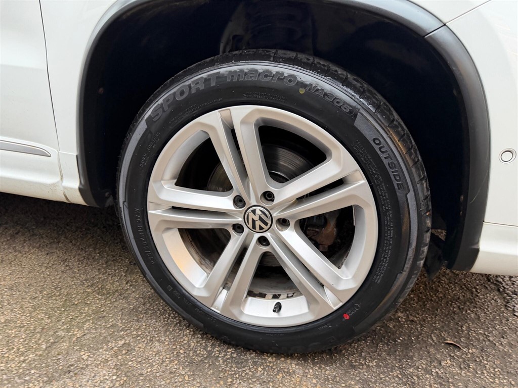 Used Volkswagen Tiguan 2015 for sale - 77347606: Photo 12