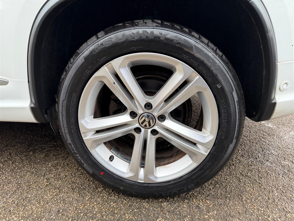 Used Volkswagen Tiguan 2015 for sale - 77347606: Photo 14