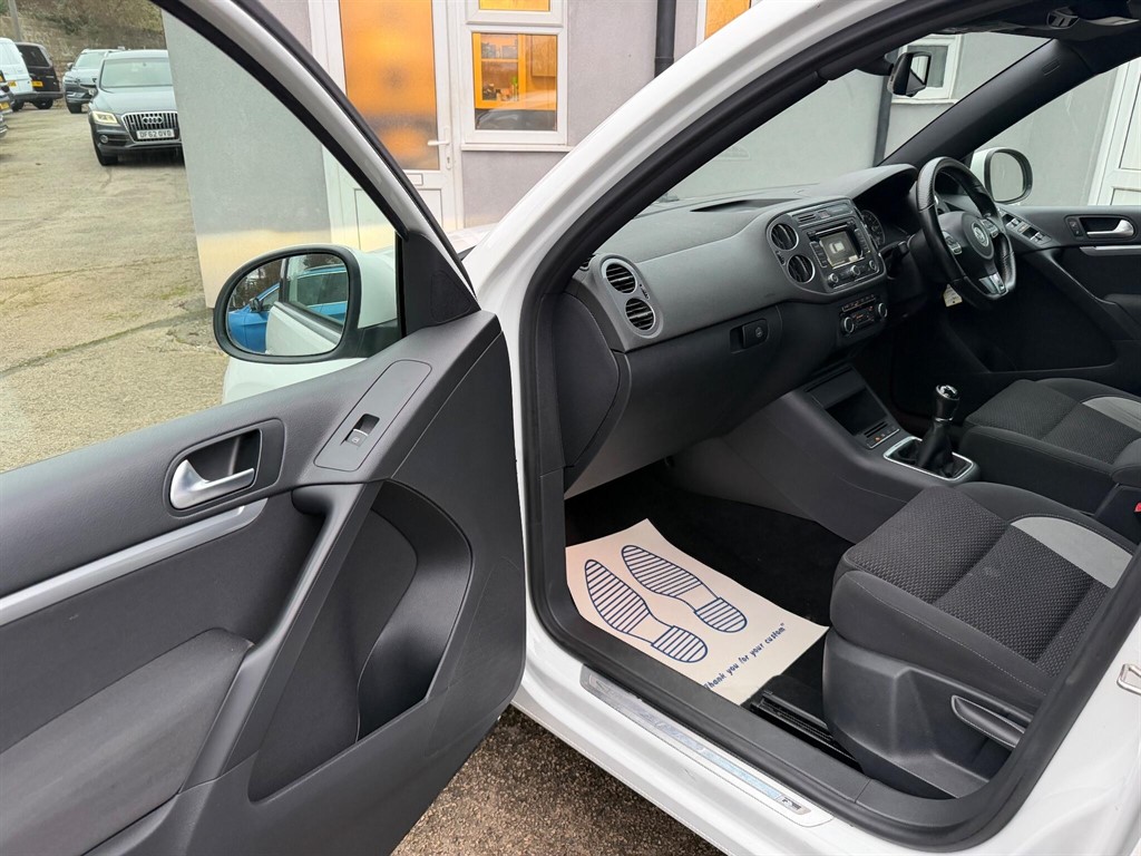 Used Volkswagen Tiguan 2015 for sale - 77347606: Photo 15