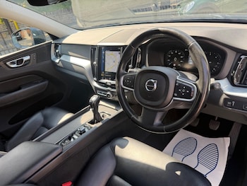 Used Volvo XC60 2018 for sale - 79520600: Photo