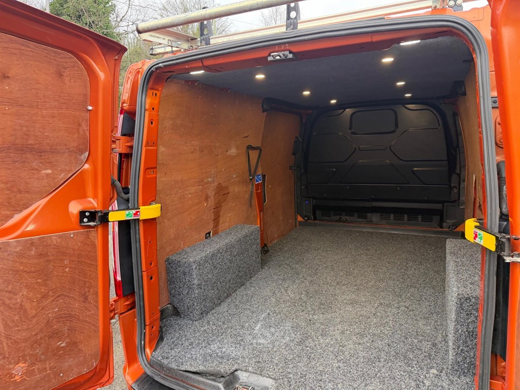 Used Ford Transit Custom 2021 for sale - 77420700: Photo 19