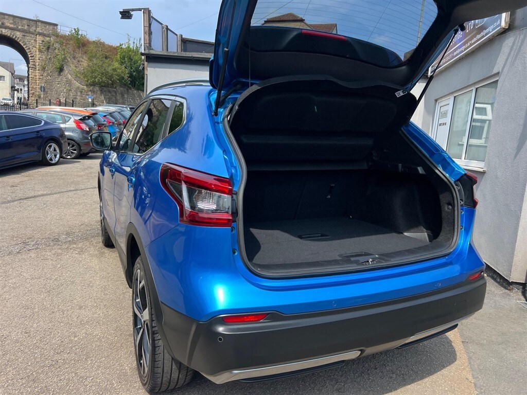 Used Nissan Qashqai 2018 for sale - 77347560: Photo 17