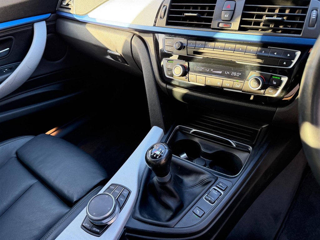 Used BMW 3 Series 2018 for sale - 77347569: Photo 22