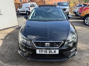 Used SEAT Leon 2019 for sale - 78239832: Photo