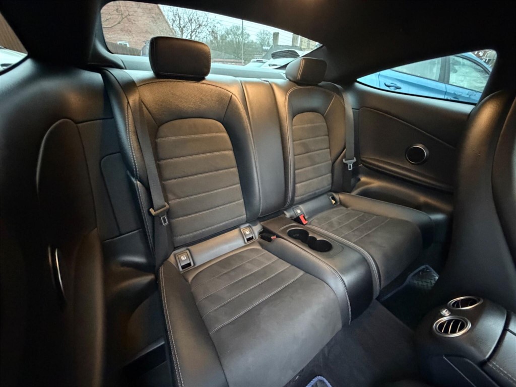 Used Mercedes-Benz C Class 2019 for sale - 77614868: Photo 31