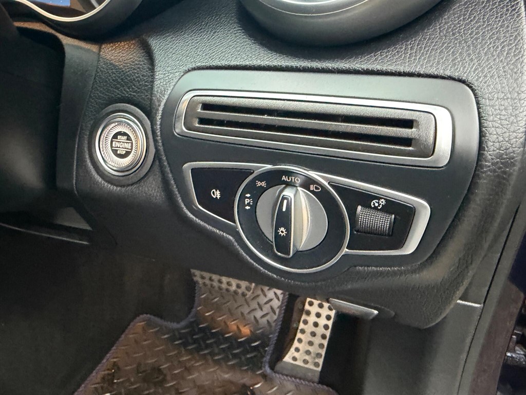 Used Mercedes-Benz C Class 2019 for sale - 77614868: Photo 33