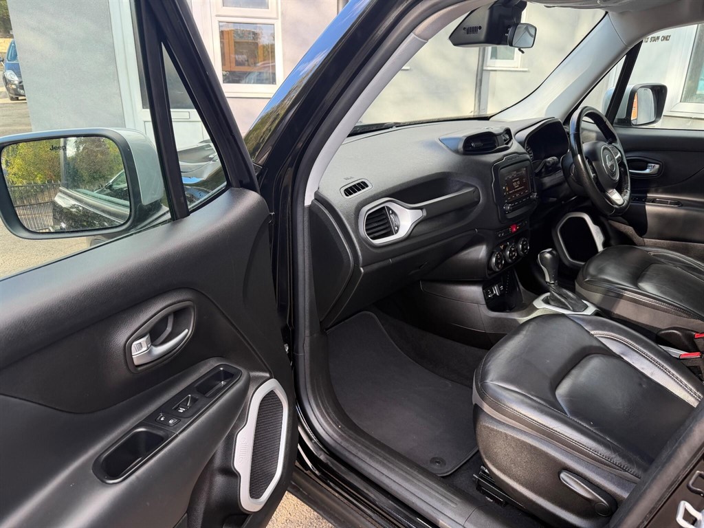 Used Jeep Renegade 2017 for sale - 77347594: Photo 11