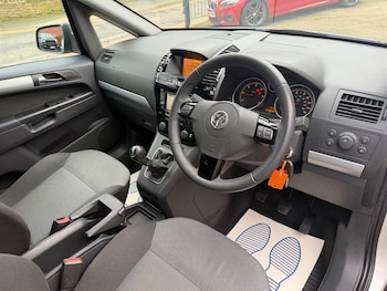Used Vauxhall Zafira 2013 for sale - 77763117: Photo