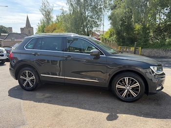 Used Volkswagen Tiguan 2017 for sale - 79407771: Photo