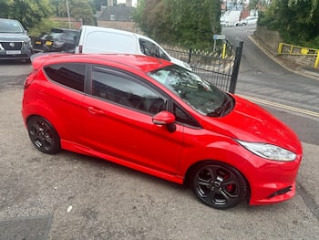 Used Ford Fiesta 2017 for sale - 79646009: Photo