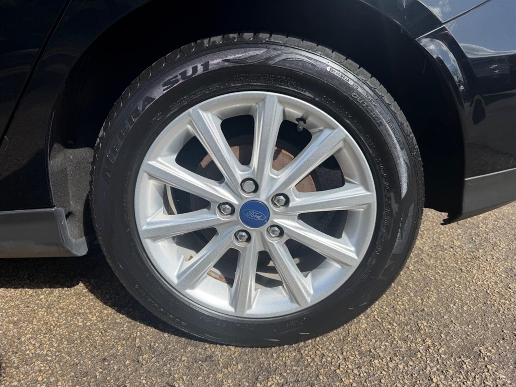 Used Ford Focus 2017 for sale - 78067272: Photo 14