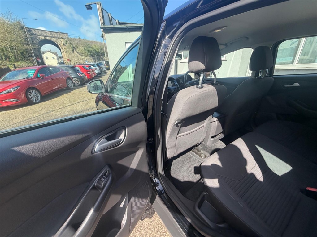 Used Ford Focus 2017 for sale - 78067272: Photo 27