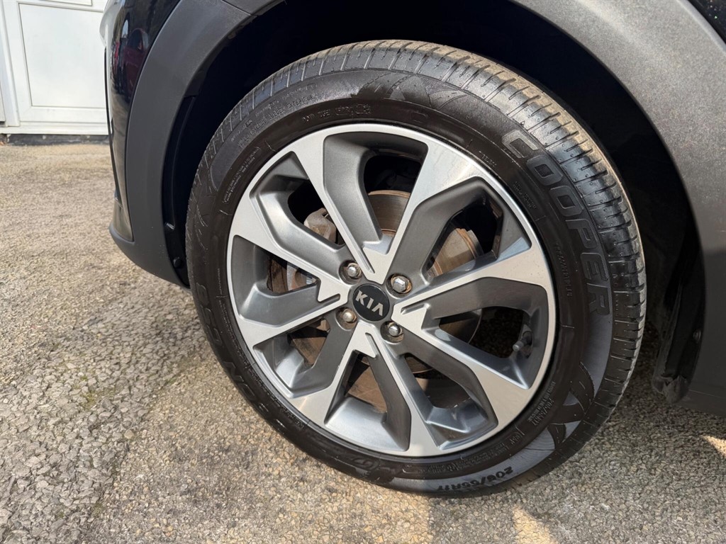 Used Kia Stonic 2018 for sale - 77975724: Photo 12