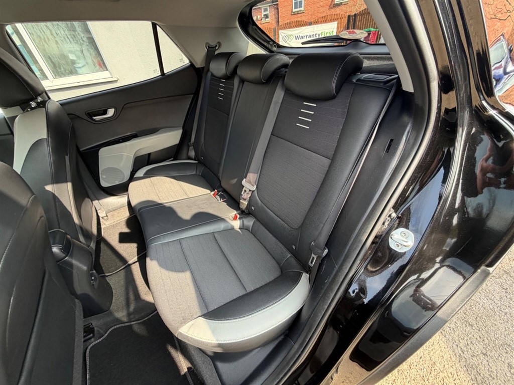 Used Kia Stonic 2018 for sale - 77975724: Photo 26