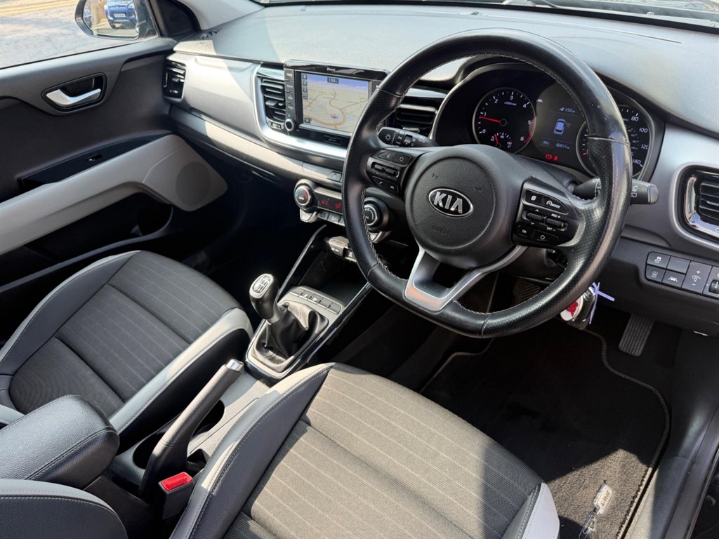 Used Kia Stonic 2018 for sale - 77975724: Photo 33