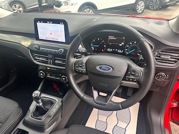 Used Ford Focus 2019 for sale - 79102086: Photo