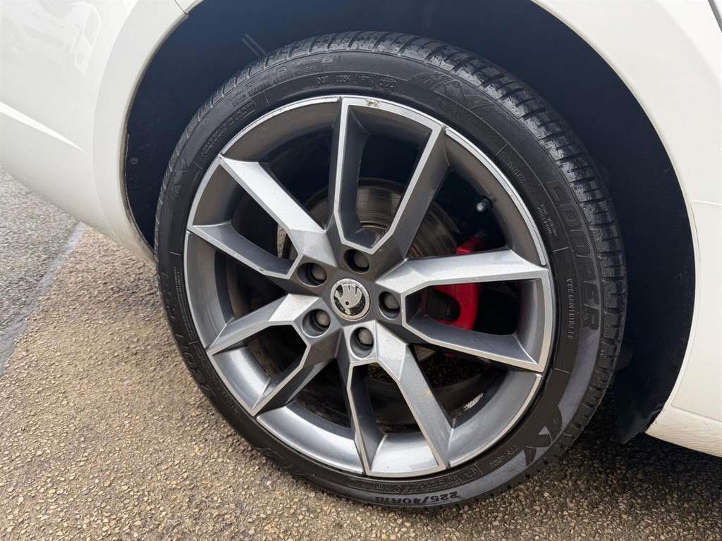 Used Skoda Octavia 2014 for sale - 77679152: Photo 11